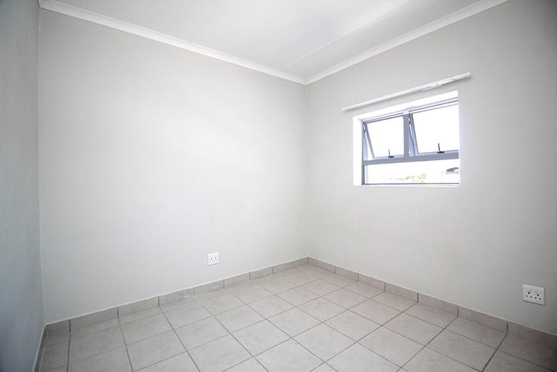 2 Bedroom Property for Sale in Island View Western Cape